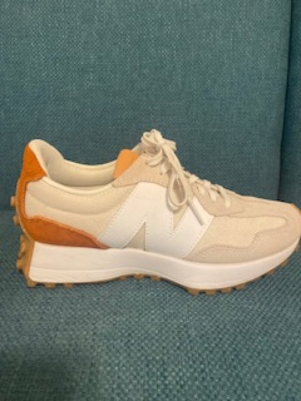 New Balance Women's 327 - Sea Salt/Rust Oxide